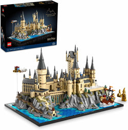Hogwarts Castle and Grounds - Lego Harry Potter