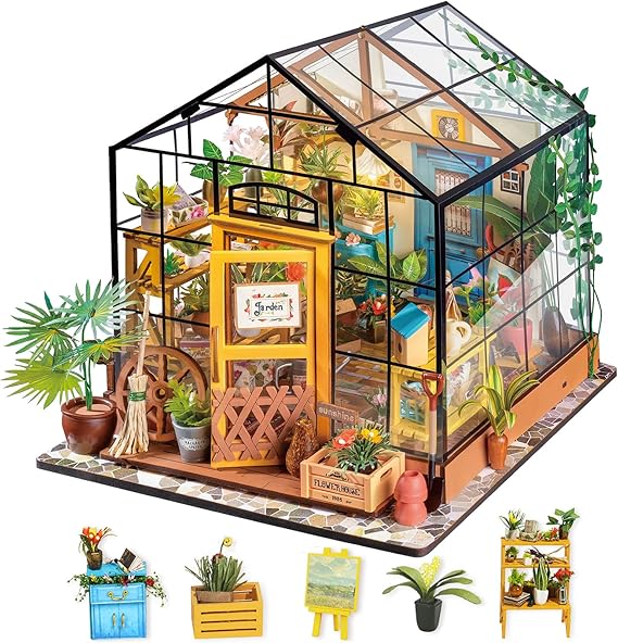 Cathy's Green House - DIY House Model