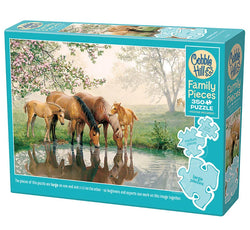 Horse Family - 350pc Family Puzzle - Cobble Hill